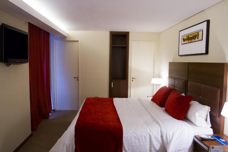 Howard Johnson La Canada Hotel & Suites Córdoba Eksteriør billede