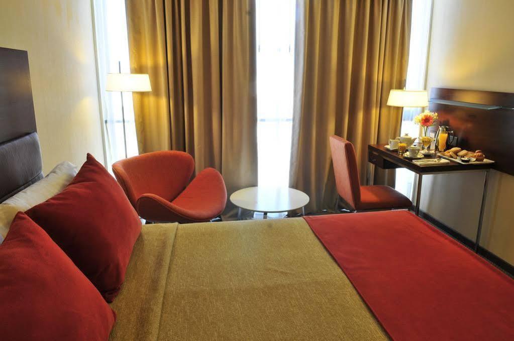 Howard Johnson La Canada Hotel & Suites Córdoba Eksteriør billede